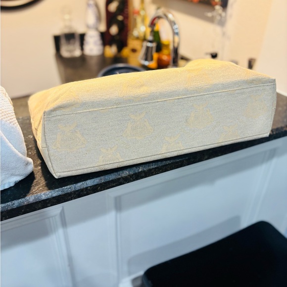 Asprey Cream and Blue Tote Bag - Picture 9 of 11